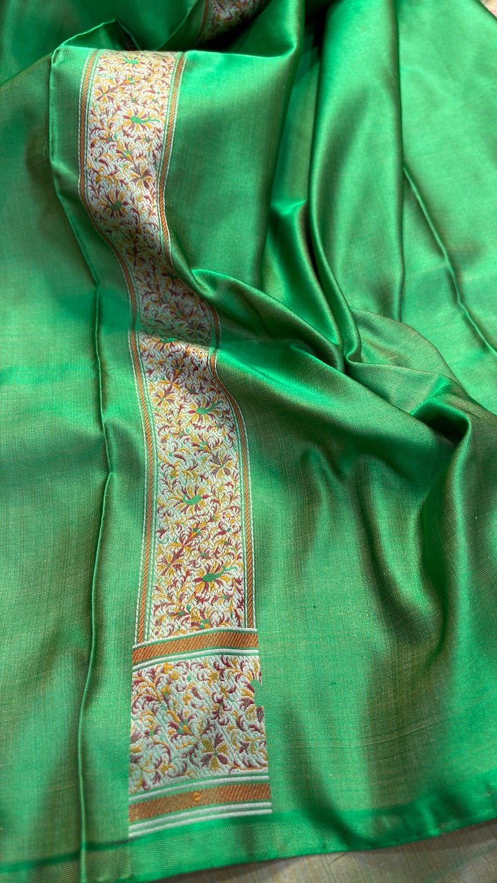 Emerald Green Pure Satin Silk Jamawar Handwoven Banarasi Saree