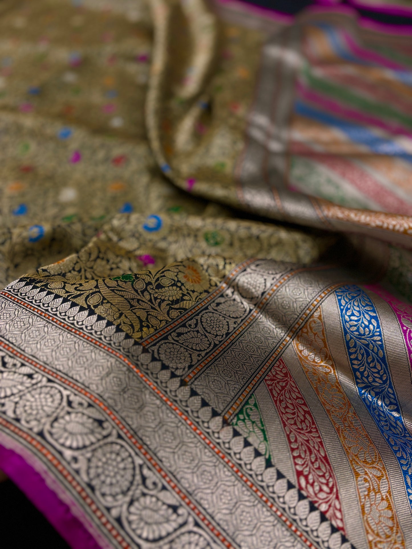 Banarasi Real Khimkhab Handloom Saree with Meenakari Work