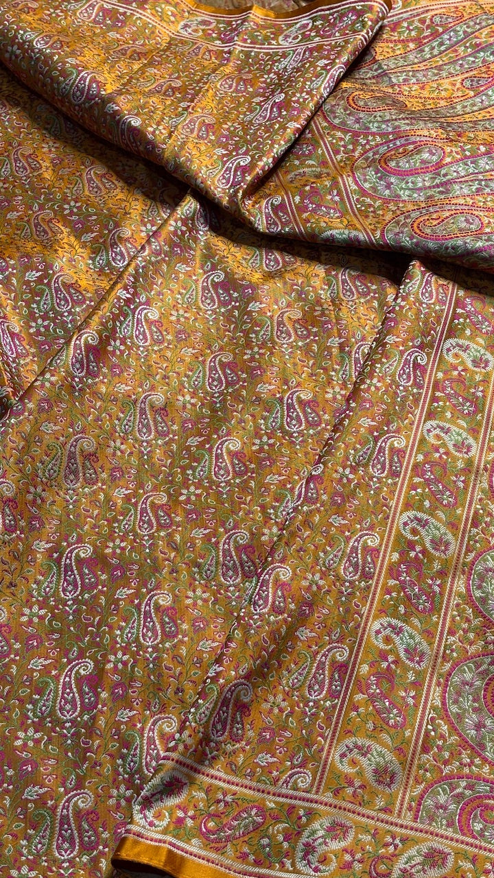 Gold Pure Satin Silk Jamawar Handwoven Banarasi Saree