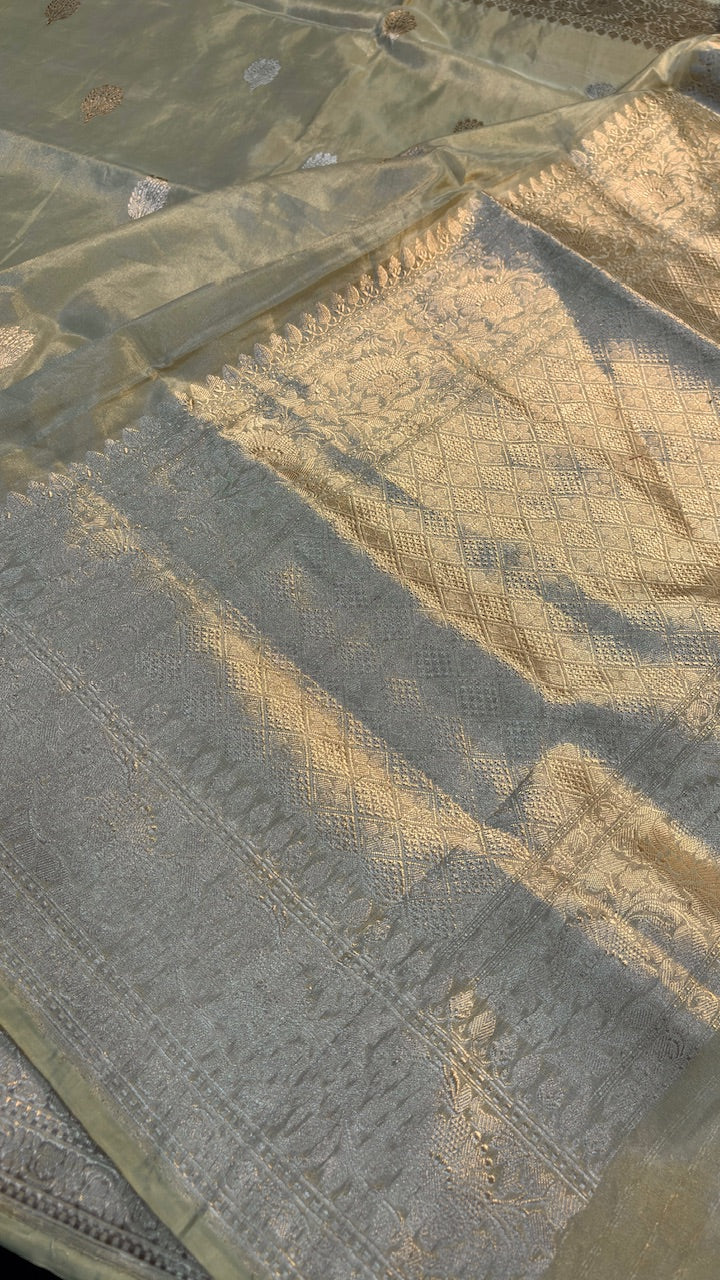 Champagne Gold Tissue Banarasi Silk Handwoven Saree