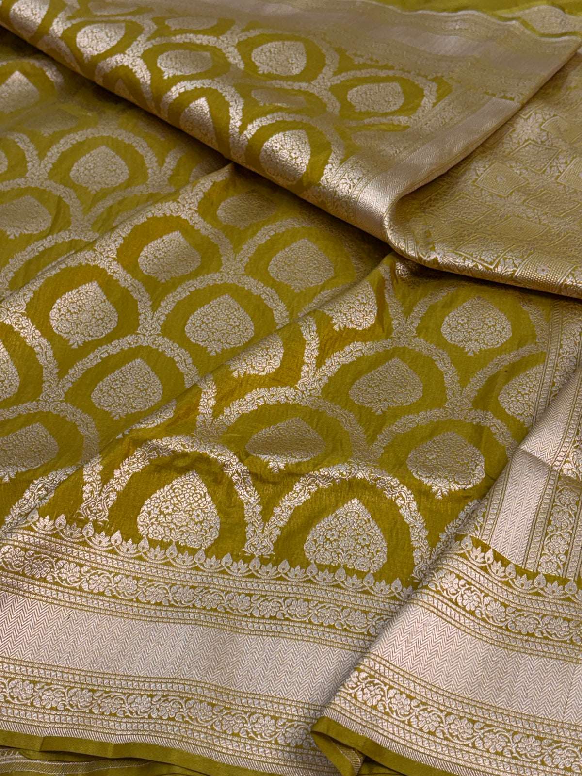 Lemon Yellow Pure Banarasi Katan Silk Saree