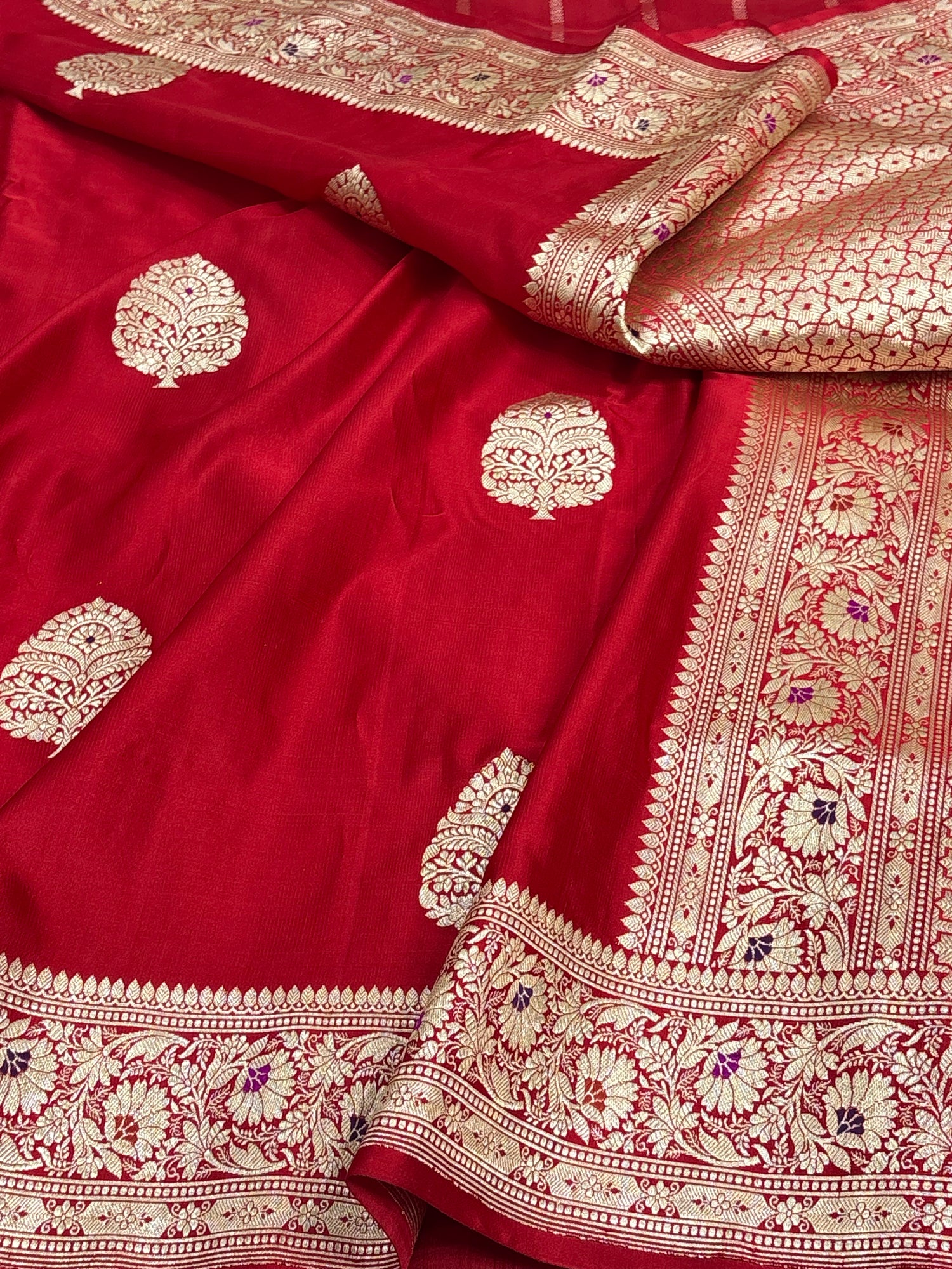 Red Handwoven Banarasi Satin Silk Saree with Meenakari Buta