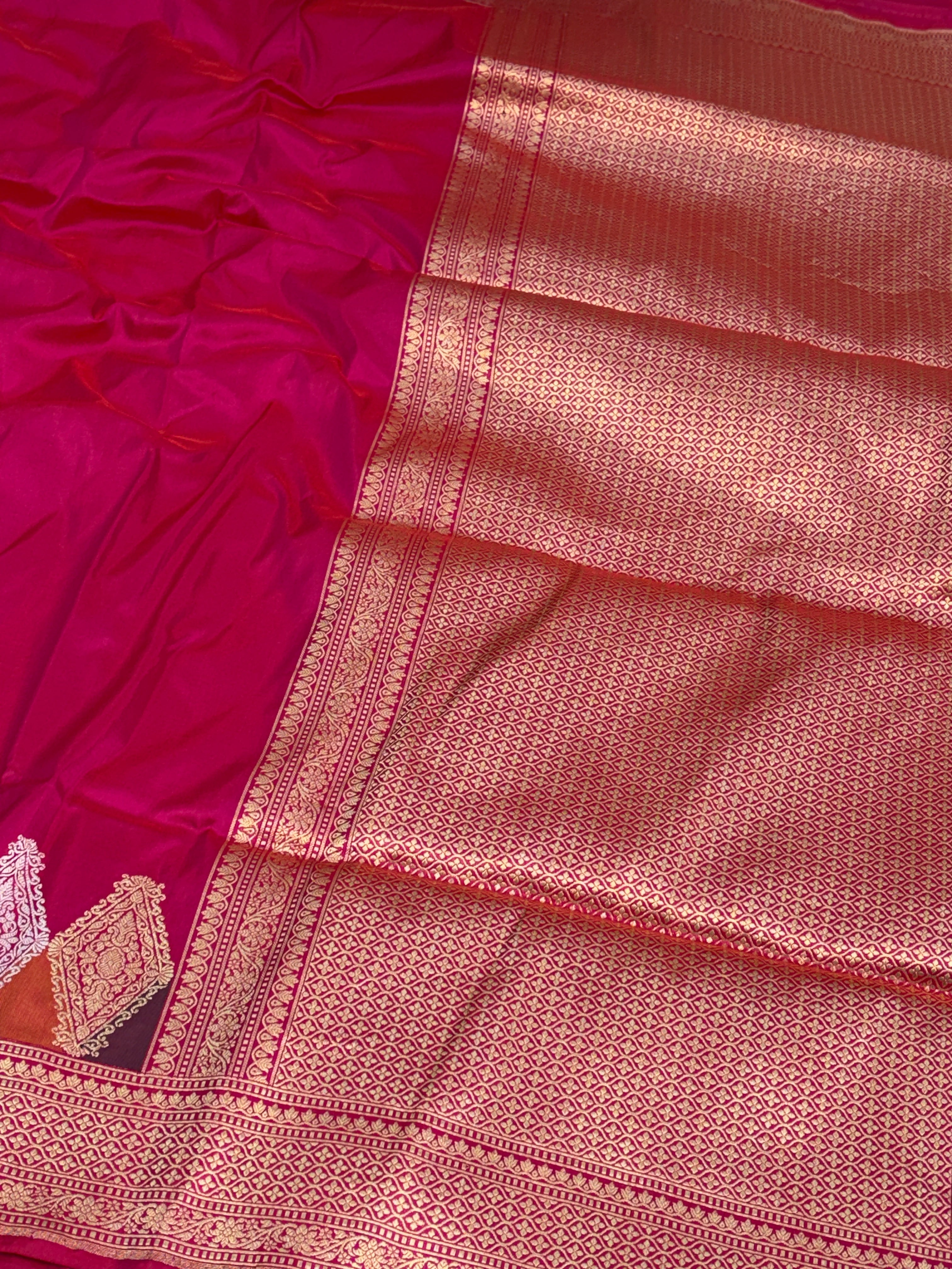 Rani Pink Handwoven Pure Banarasi Katan Silk Saree with Rangkat Border