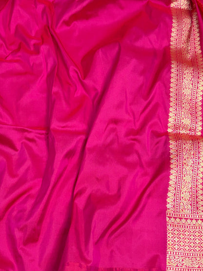 Rani Pink Handwoven Pure Banarasi Katan Silk Saree with Rangkat Border