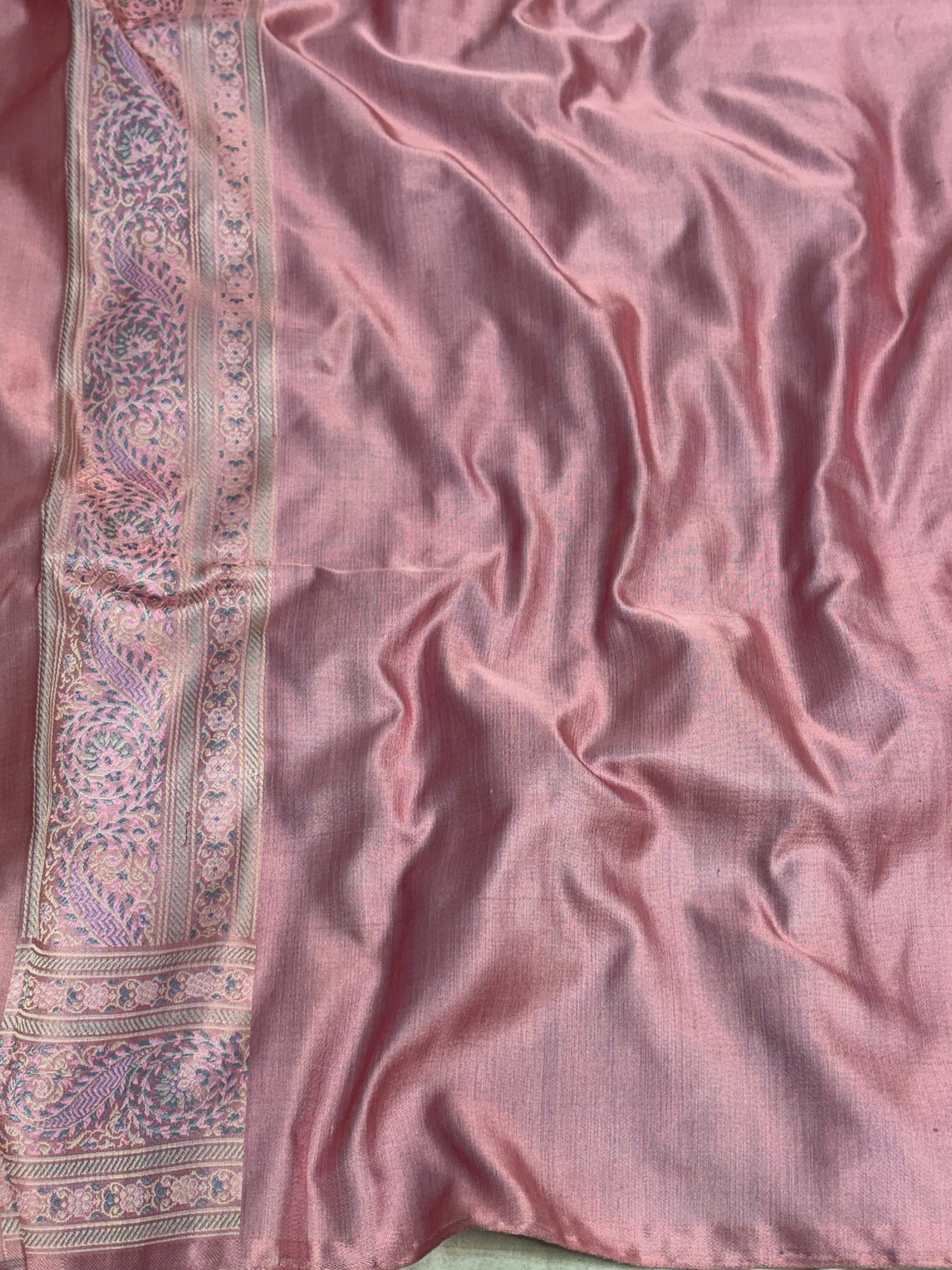 Peach Handwoven Pure Banarasi Satin Tanchoi Silk Saree