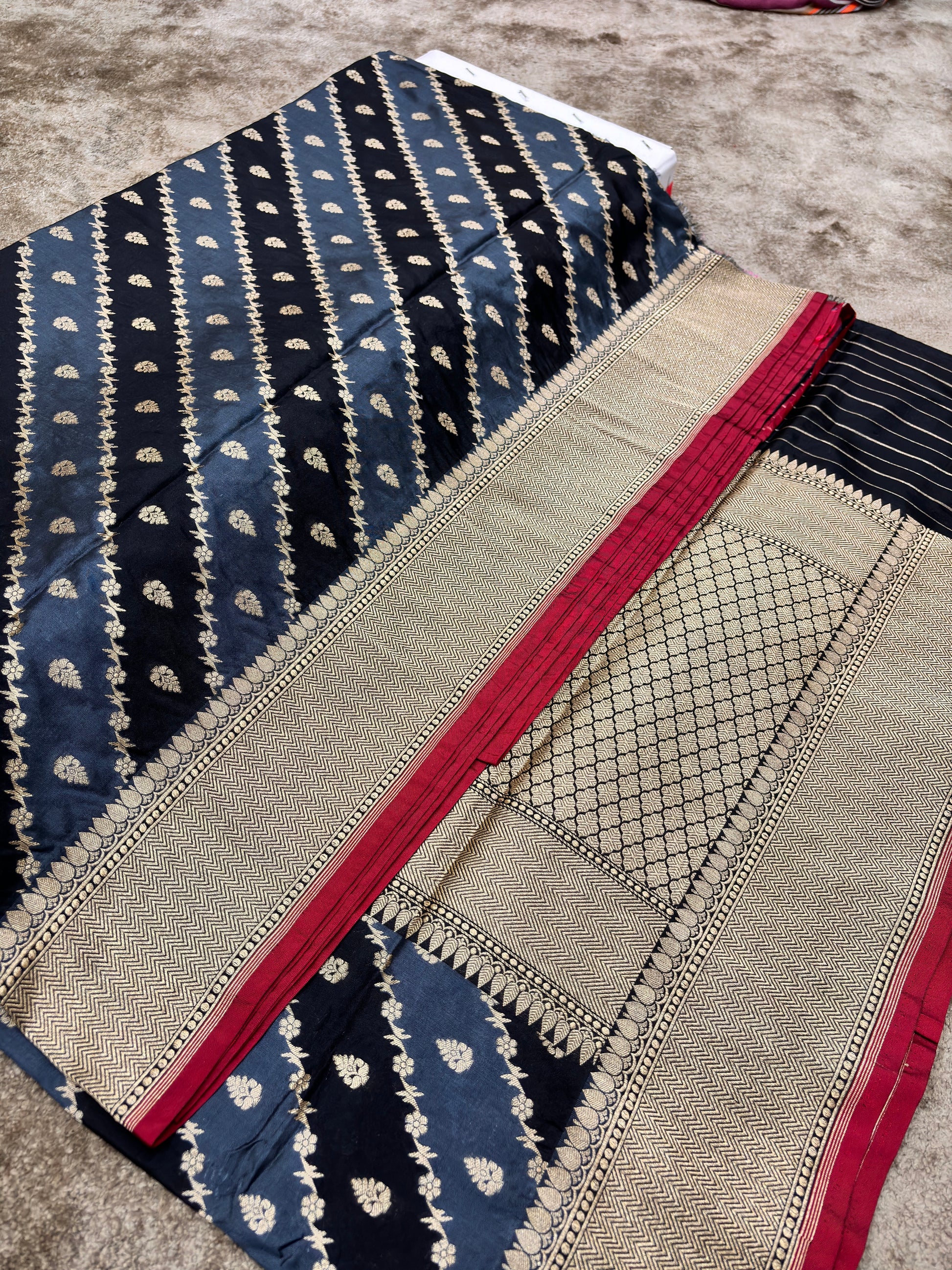 Banarasi Pure Katan Silk Saree  Weaving with Cutwork Design