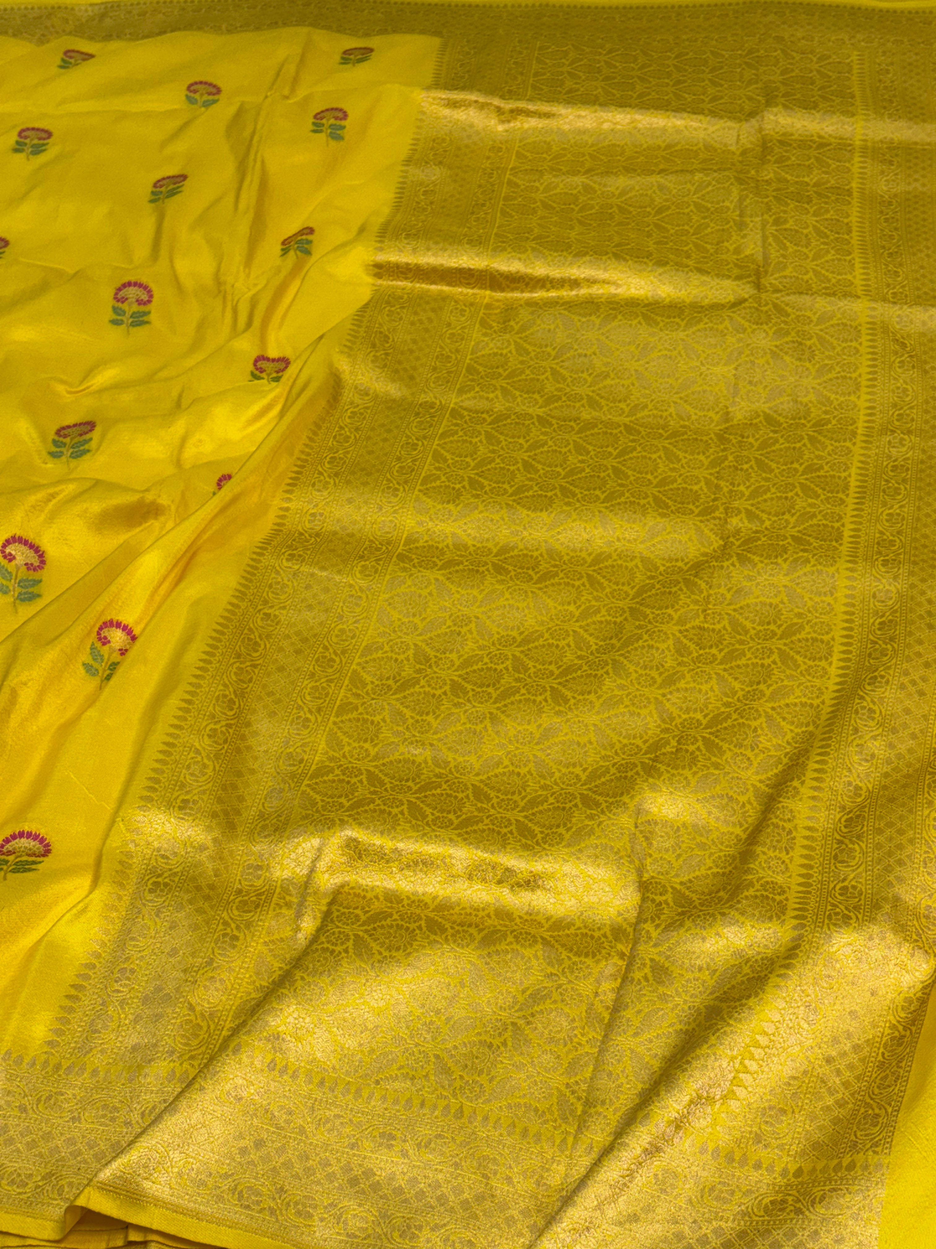 Yellow Tanchui Banarasi Saree with Araj Meenakari Motifs
