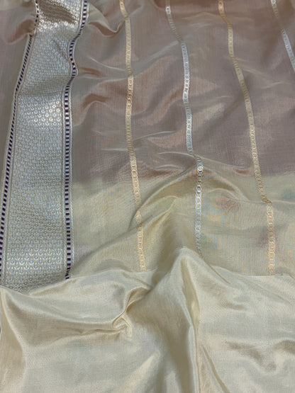 Red Handwoven Pure Banarasi Kora Silk Saree