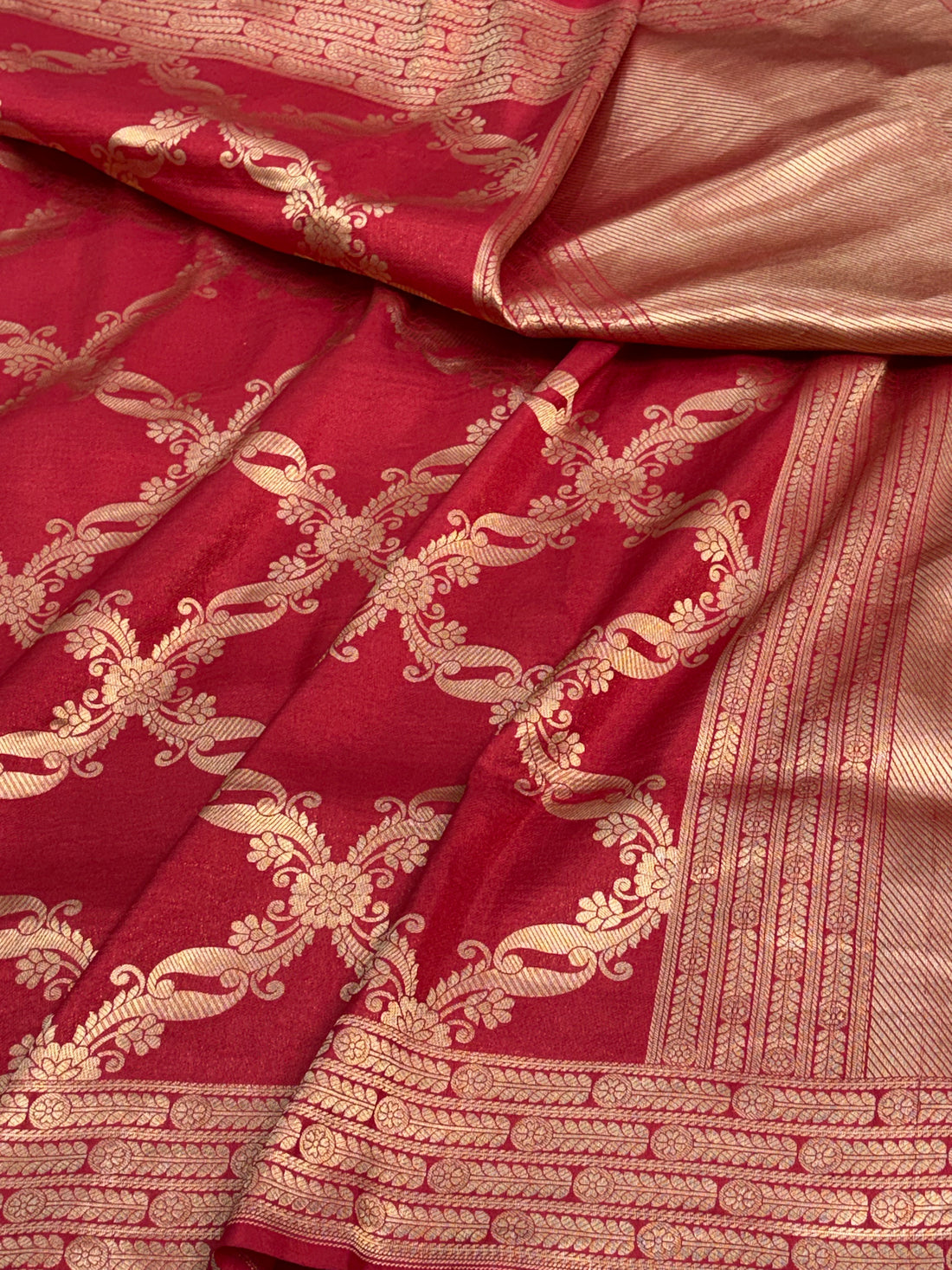 Modern Banarasi Red Pure Katan Silk Jaal Saree