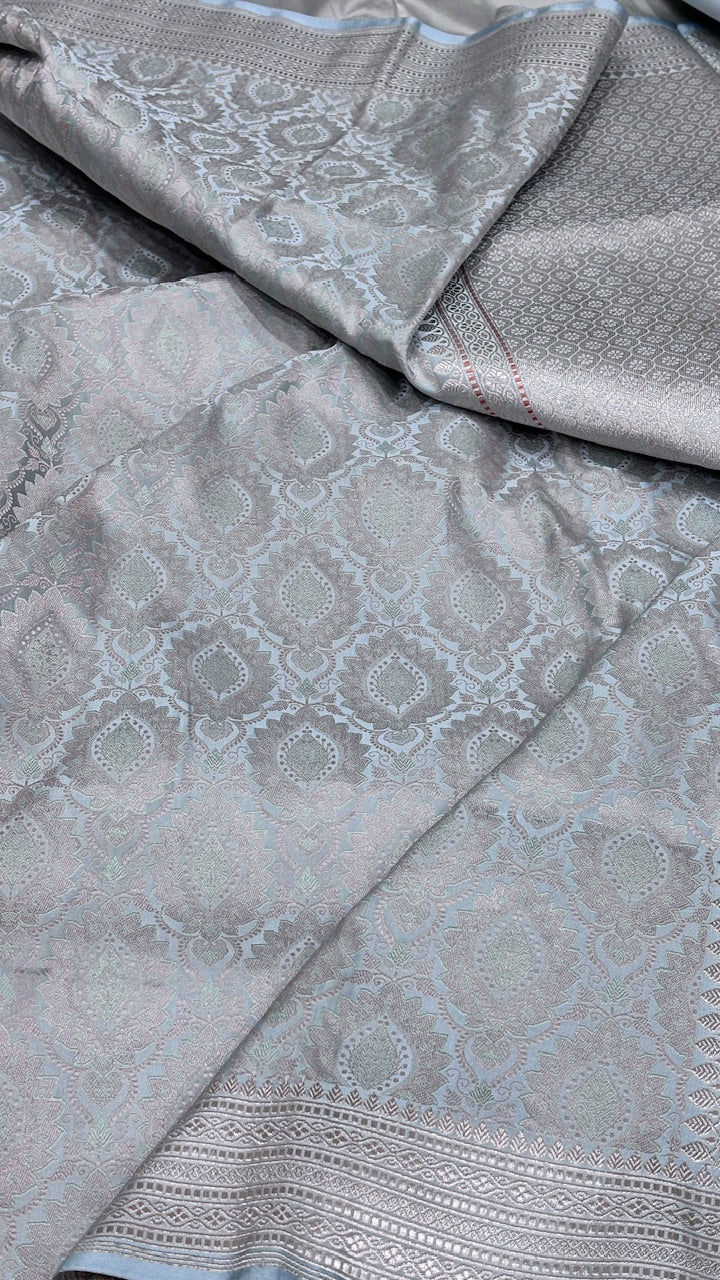 Ivory Pure Satin Silk Jamawar Handwoven Banarasi Saree