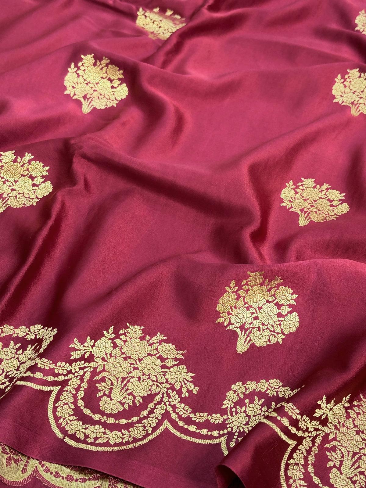 Maroon Handwoven Pure Mashru Banarasi Satin Silk Saree