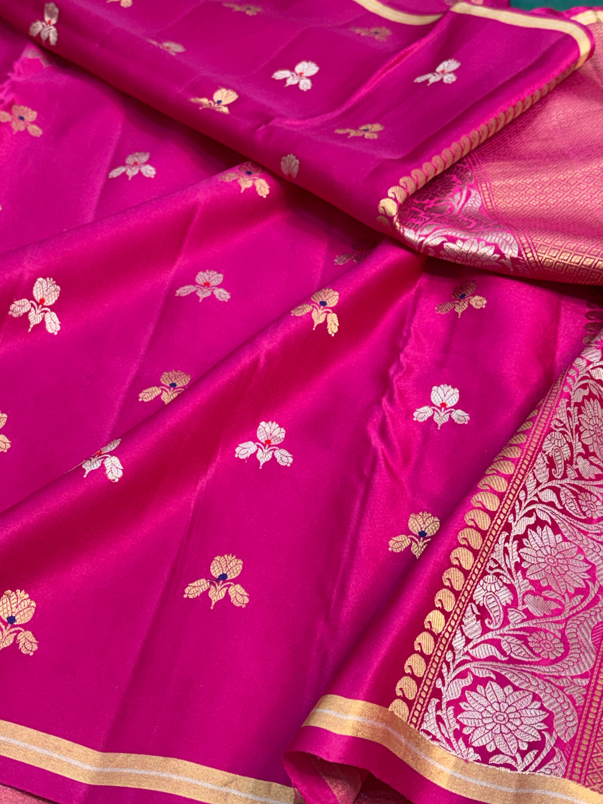 Rani Pink Handwoven Pure Mashru Banarasi Satin Silk Saree