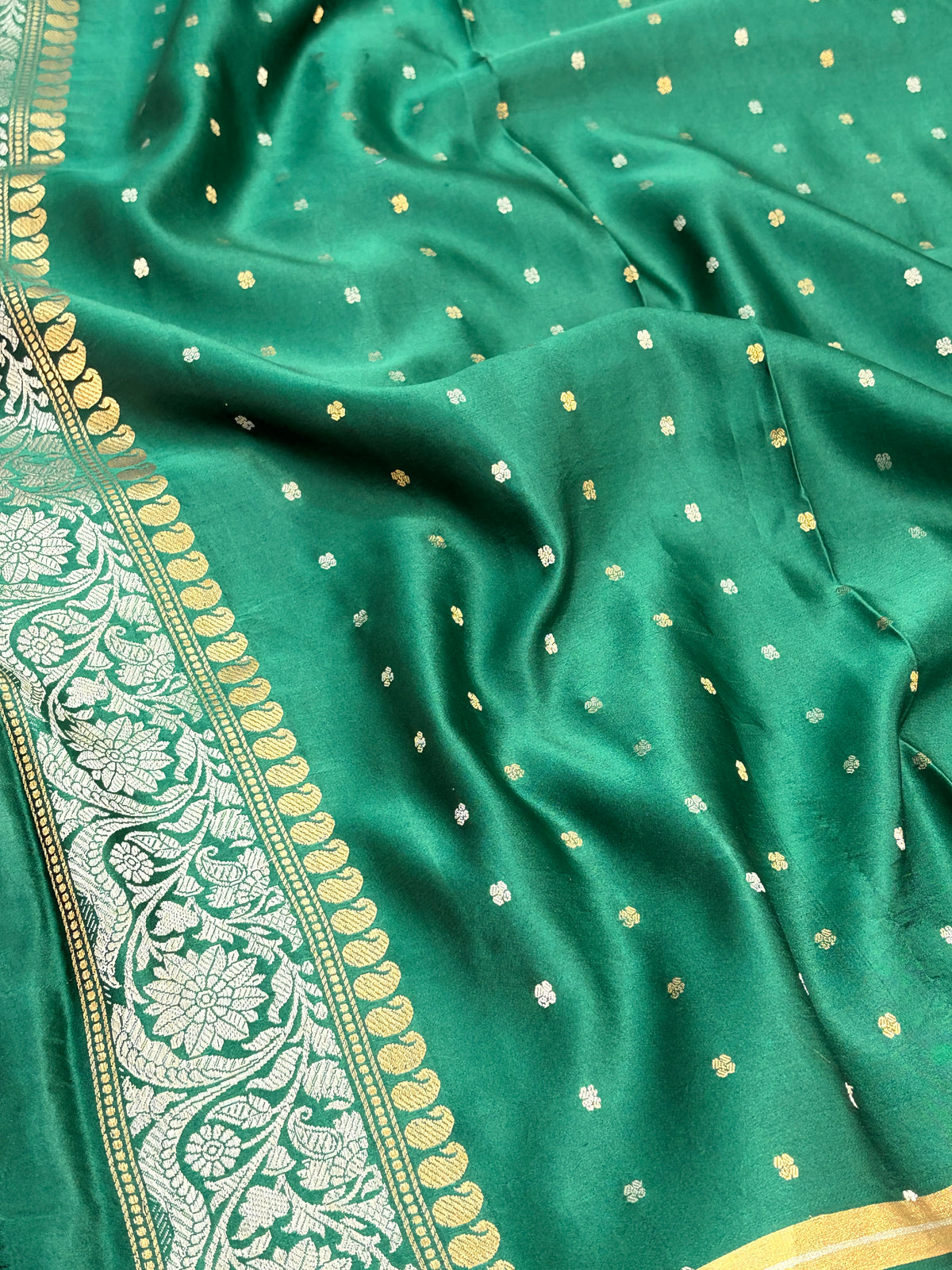 Rani Pink Handwoven Pure Mashru Banarasi Satin Silk Saree