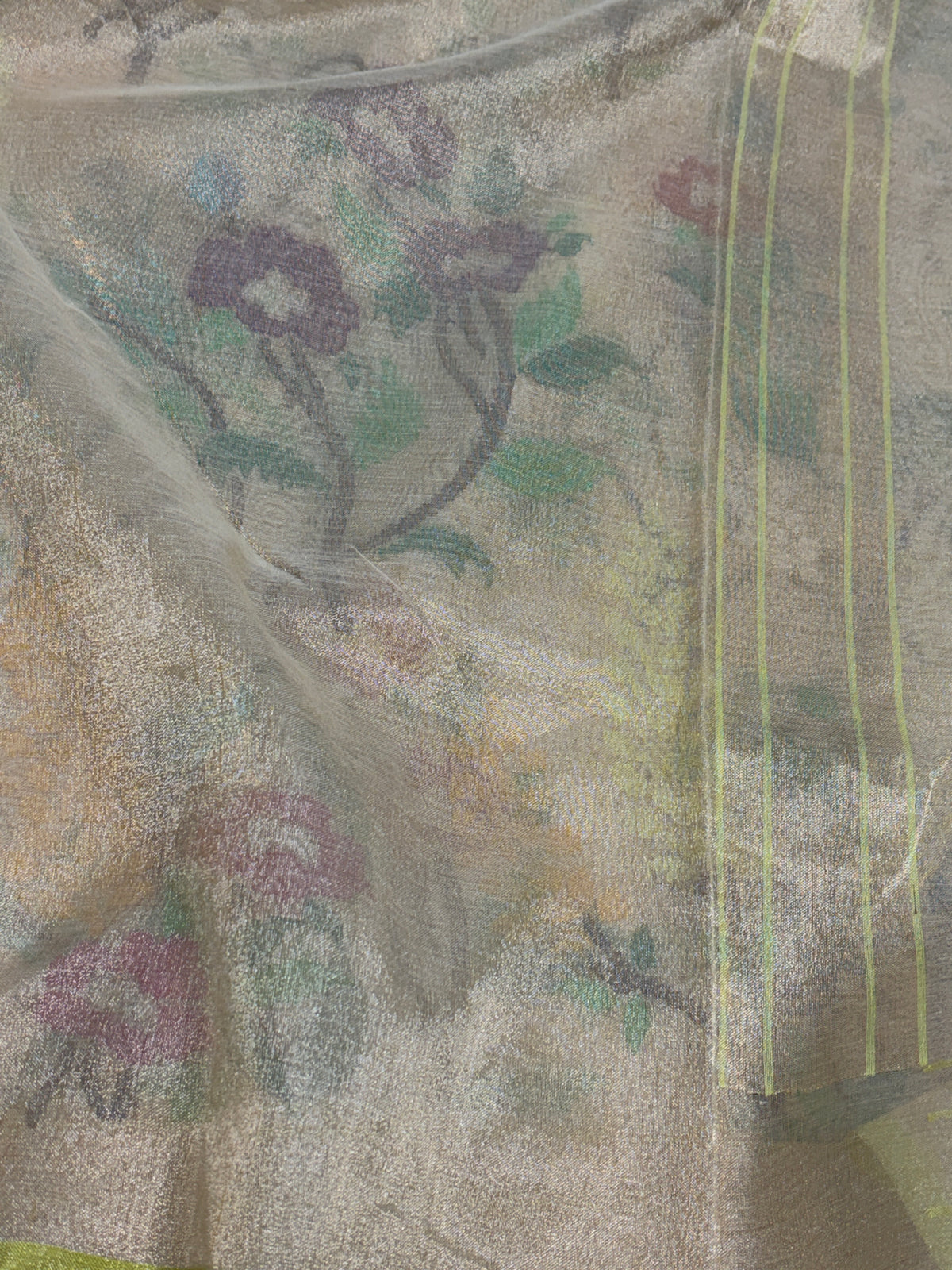 Ivory Handwoven Real Zari Exclusive Jamdani Tissue Saree