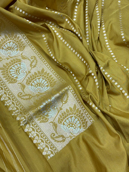 Mehndi Yellow Banarasi Pure Katan Silk Rangkaat Handwoven Saree