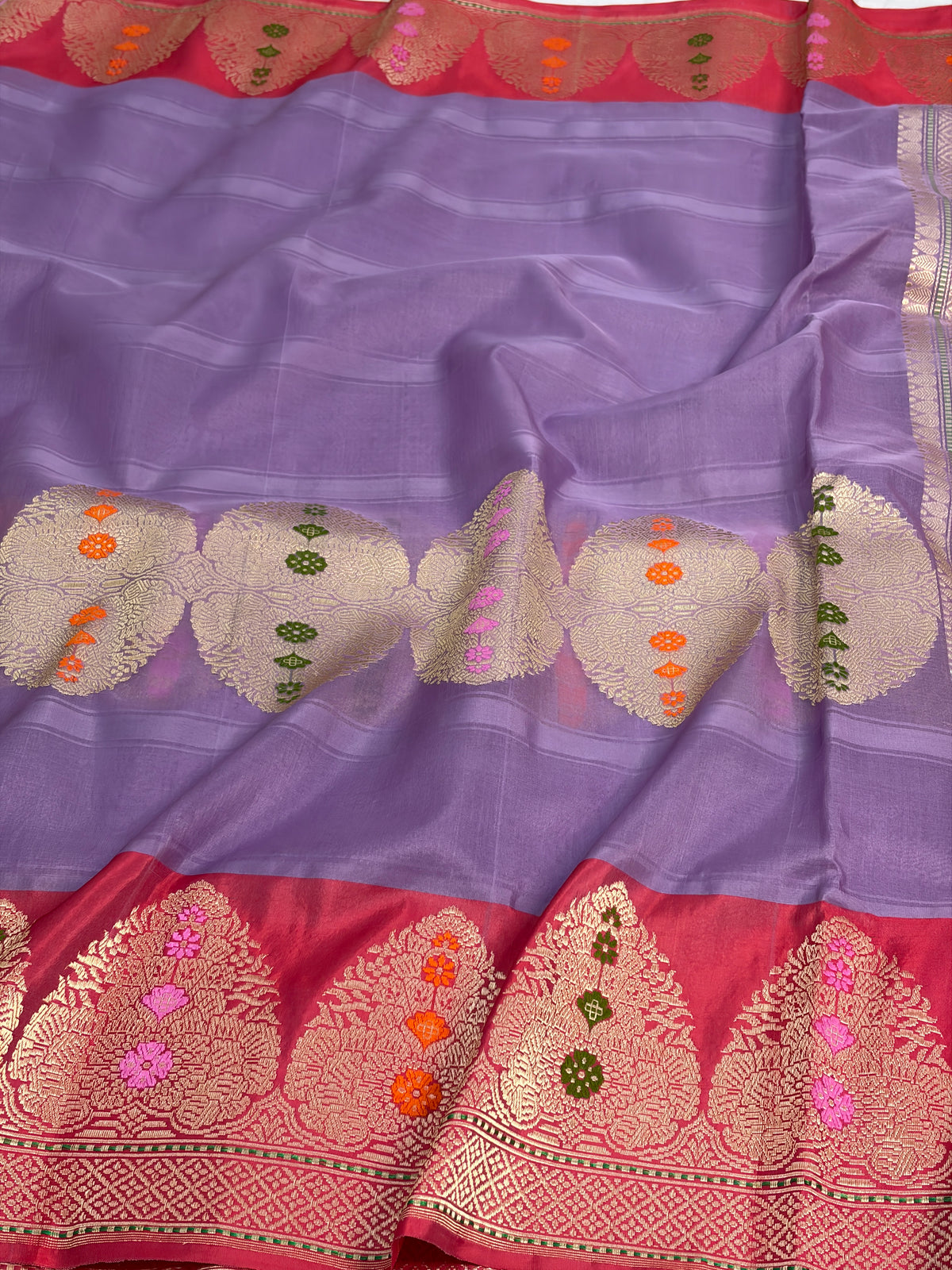 Lavender Handwoven Pure Banarasi Kota Silk Saree with Kadhiyal Border