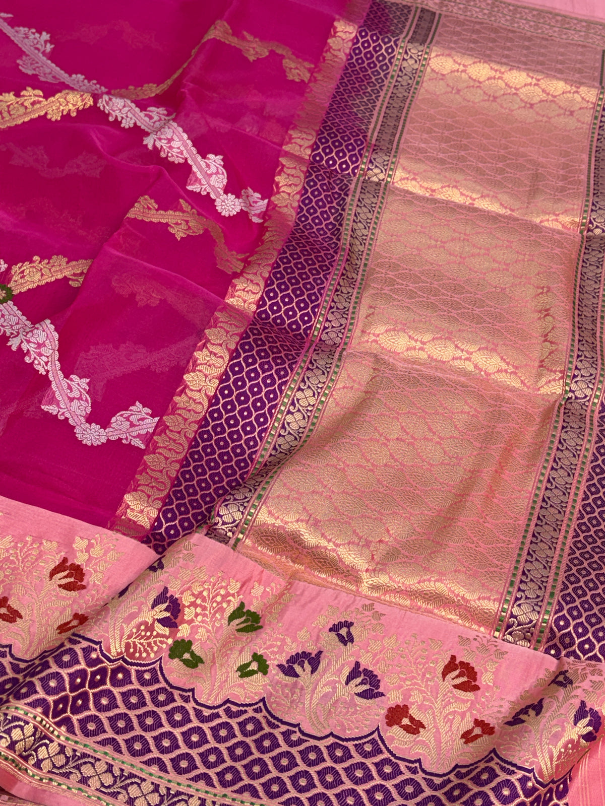 Rani Pink Handwoven Pure Banarasi Kora Silk Saree with Baby Pink Kadhiyal Border