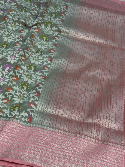 Sea Green Handwoven Pure Banarasi Cotton Jamdani Saree with Baby Pink Kadhiyal Border