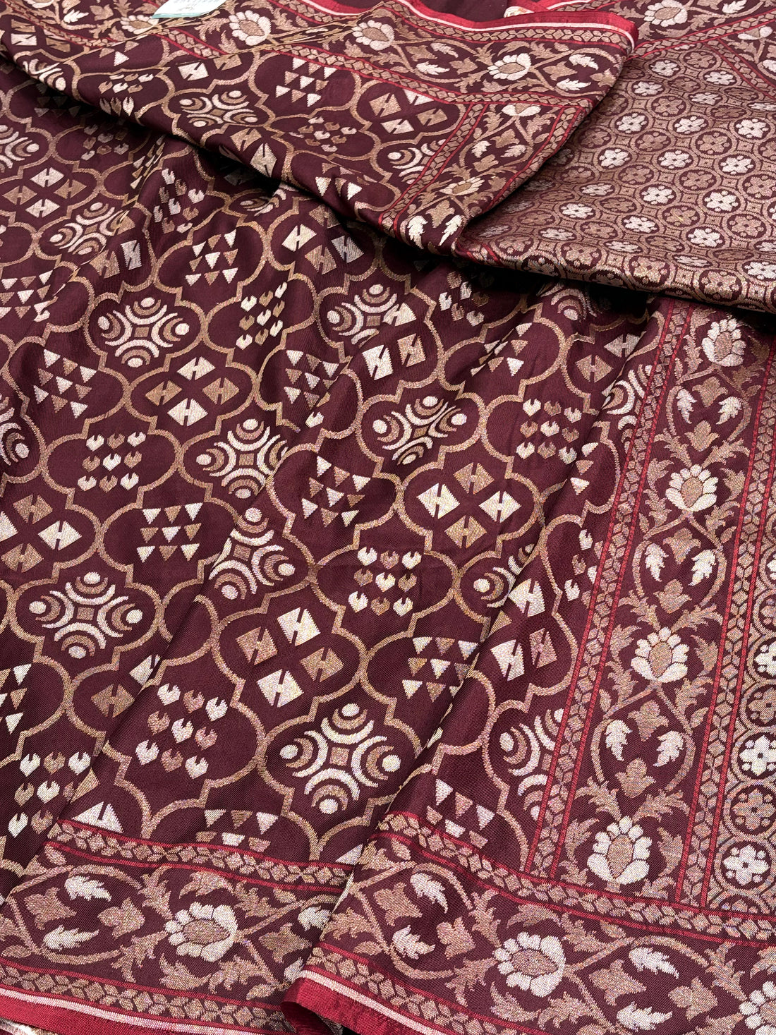 Wine Silk Jamdani Handwoven Banarasi Saree with Zari Border