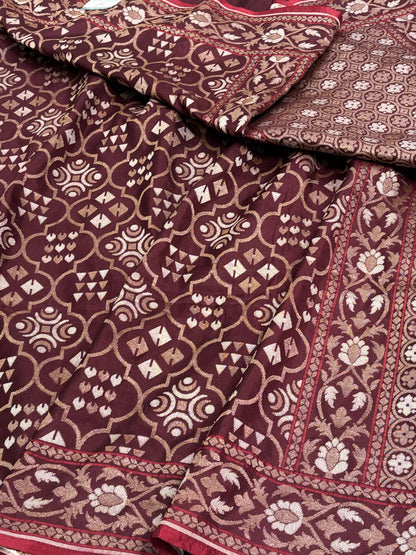 Wine Silk Jamdani Handwoven Banarasi Saree with Zari Border