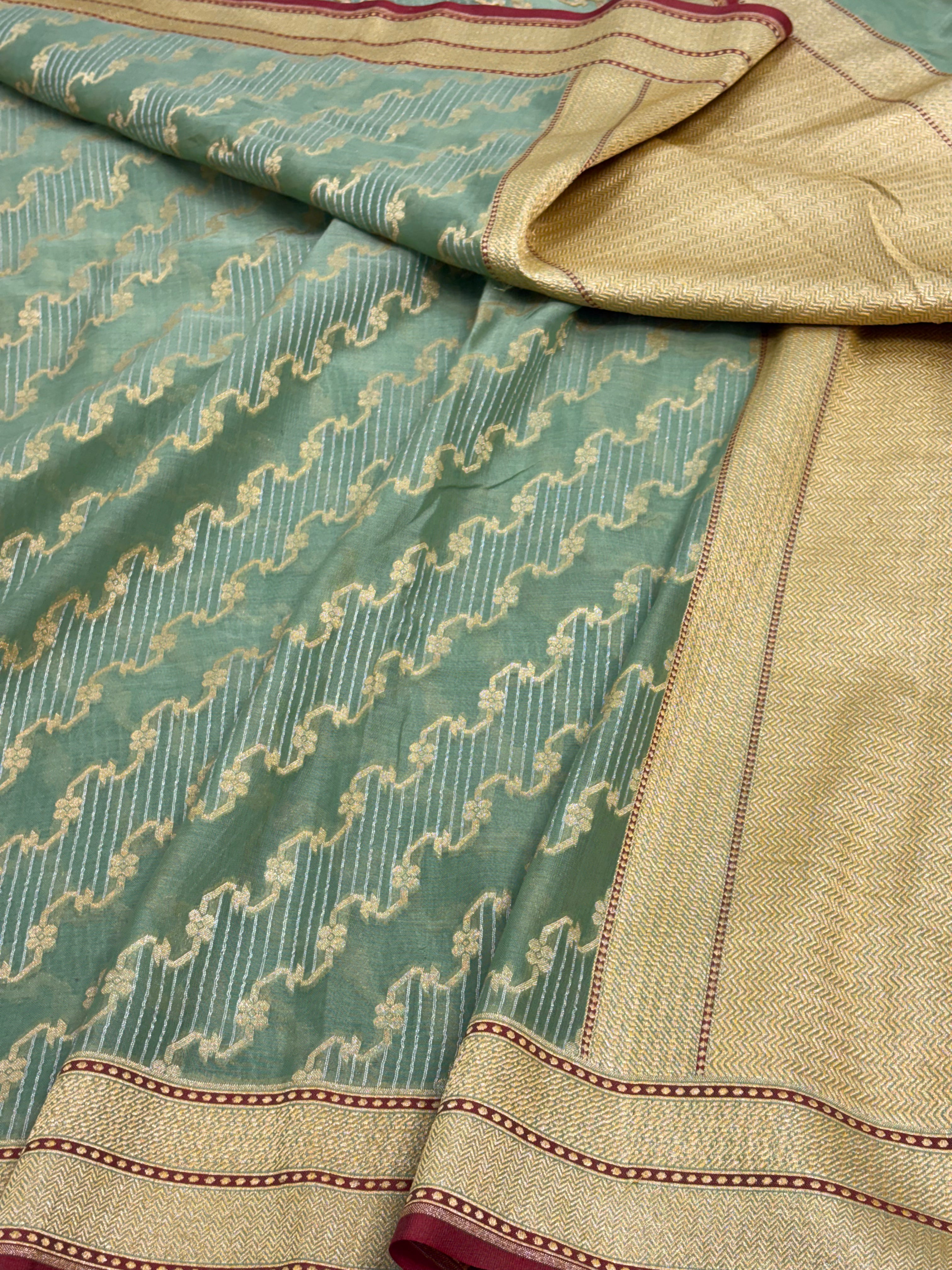 Sea Green Kora Jamdani Handwoven Banarasi Saree with Zari Border