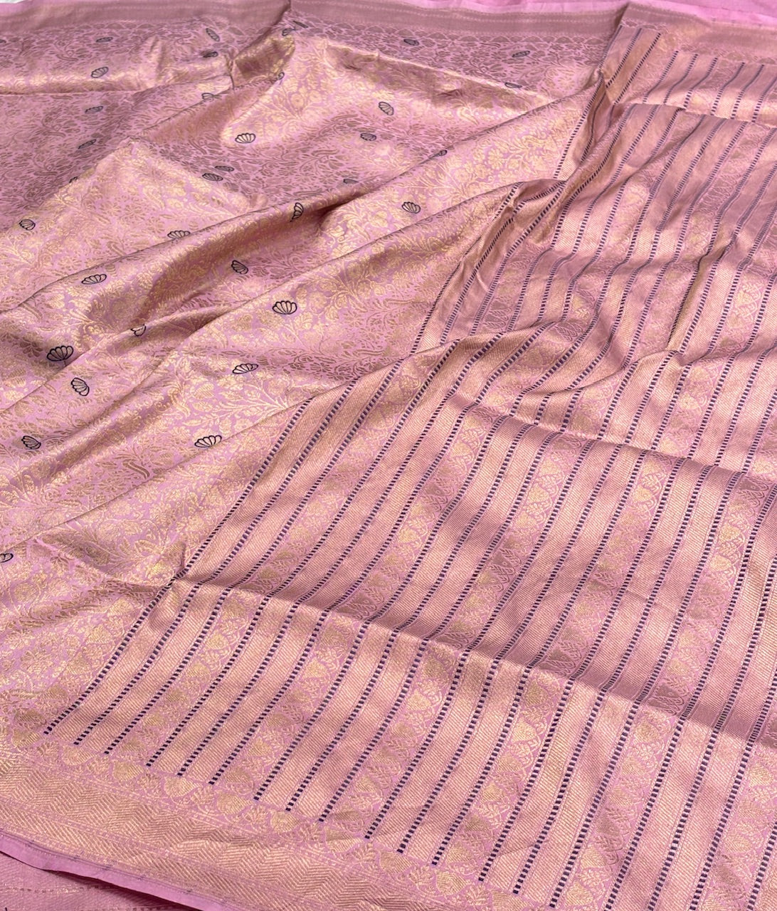 Lilac Banarasi  Brocade Silk Saree
