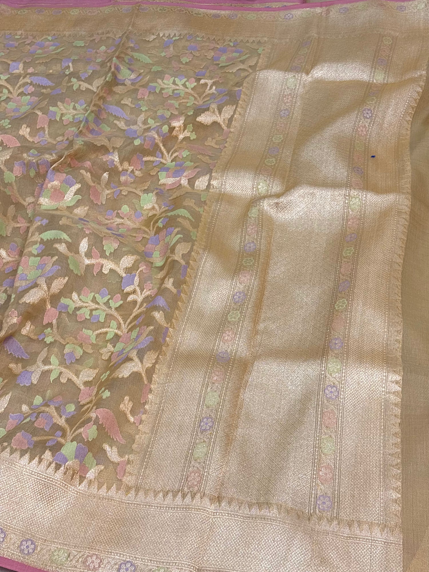 Pure Gold Kora Jamdani Handwoven Banarasi Saree