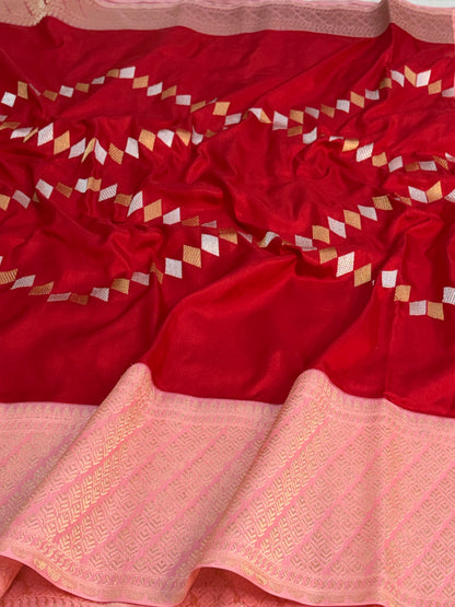 Red Handwoven Pure BANARSI EKTARA Silk Saree with KADHIYAL Border