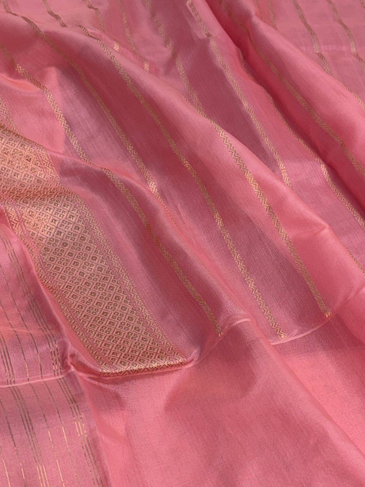Red Handwoven Pure BANARSI EKTARA Silk Saree with KADHIYAL Border