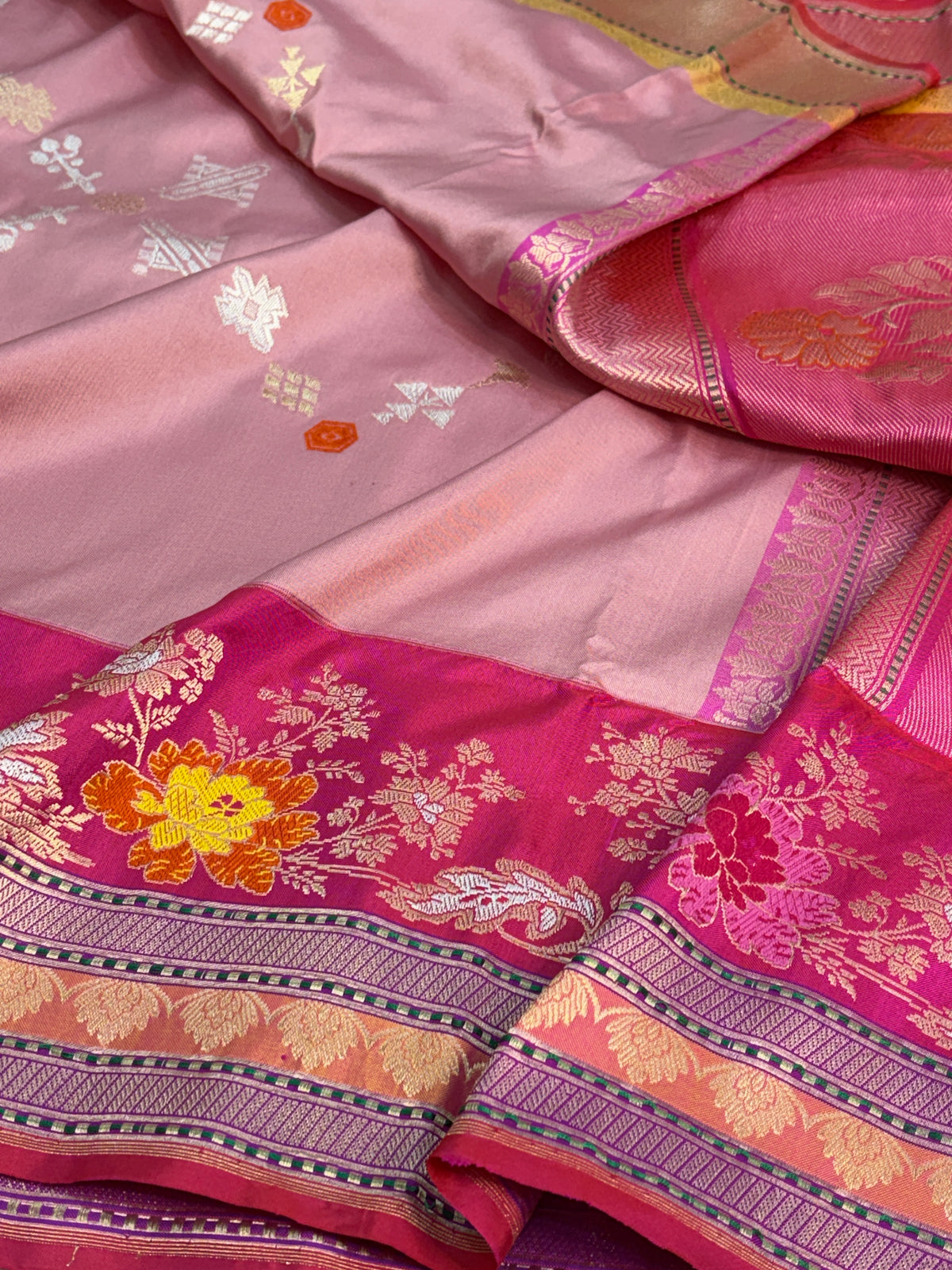Light Peach Handwoven Pure BANARSI EKTARA Silk Saree