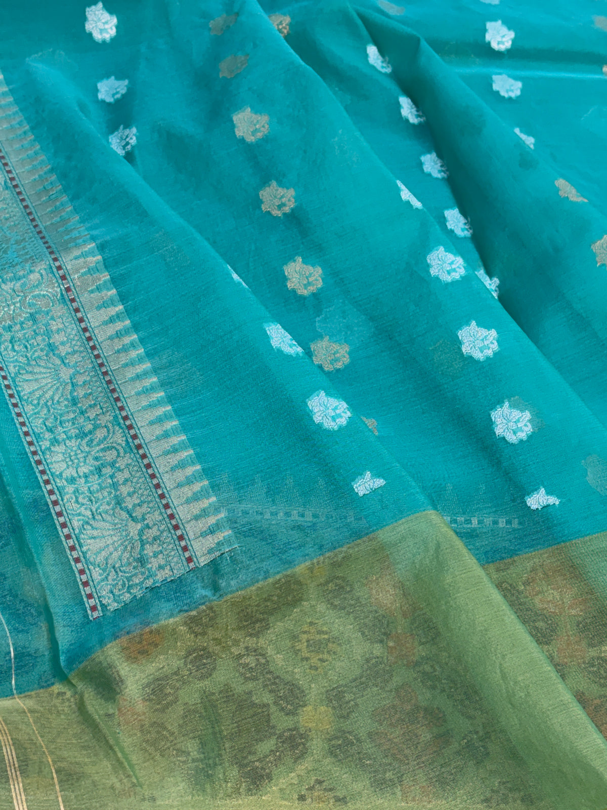 Sea Green Handwoven Pure BANARSI Kora Silk Saree with KADHIYAL Border