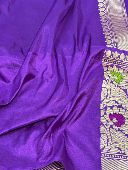 Pista Green Handwoven Tissue Buti Banarasi Meenakari Saree with Kadhiyal Border