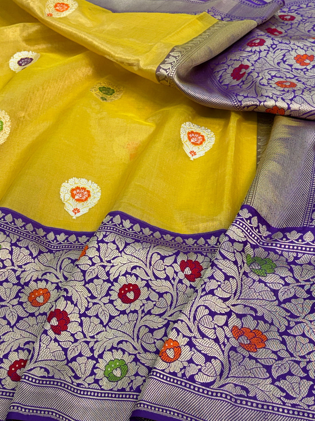 Yellow Kadhiyal Tissue Banarasi Saree with Meenakari Border