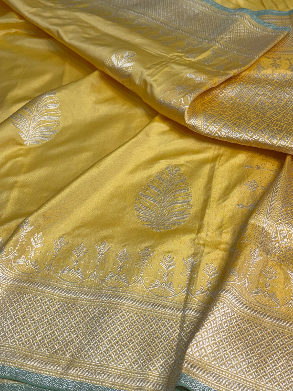 Yellow Pure Banarasi Ektara Silk Saree