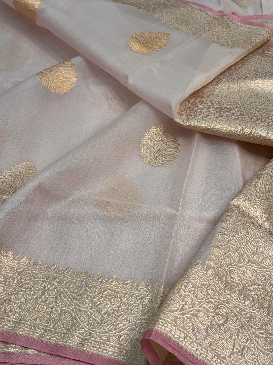 Powder Pink Pure Banarasi Kora Silk Saree