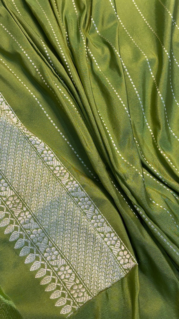 Pista Green Satin Tanchoi Silk Banarasi Handwoven Saree
