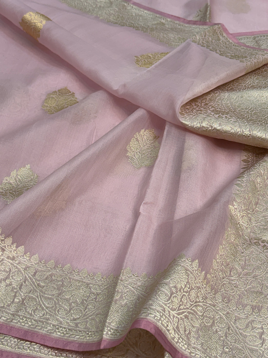 Powder Pink Pure Banarasi Kora Silk Saree