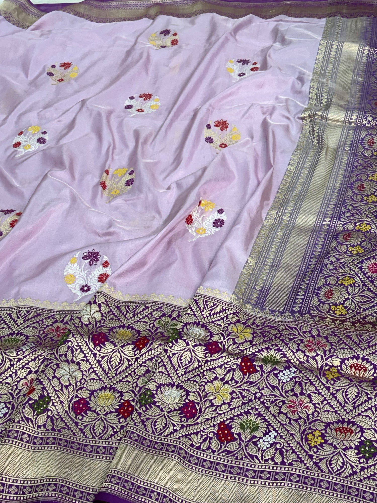 Lavender Kadhiyal Banarasi Katan Silk Saree with Purple Border