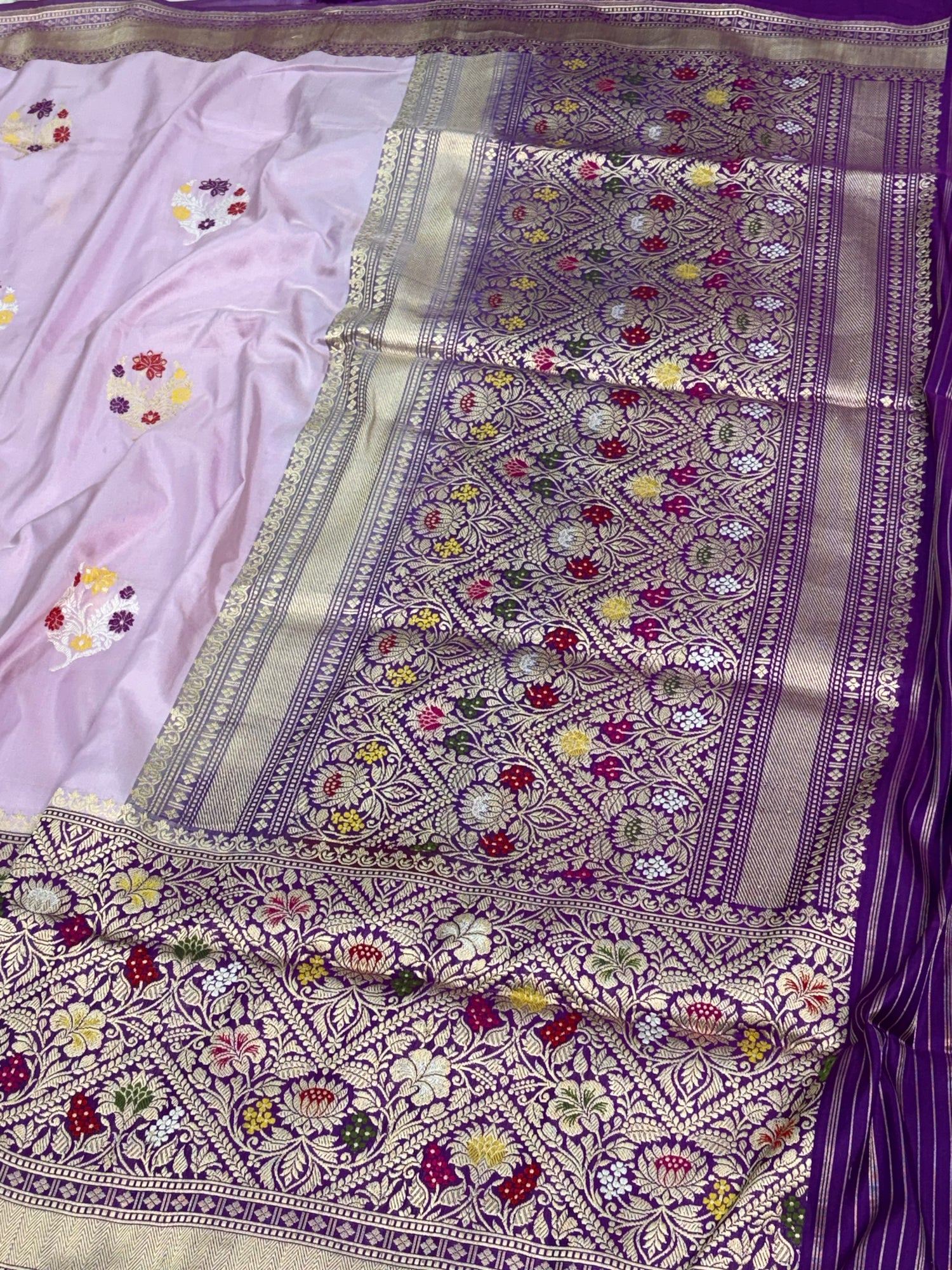 Lavender Kadhiyal Banarasi Katan Silk Saree with Purple Border