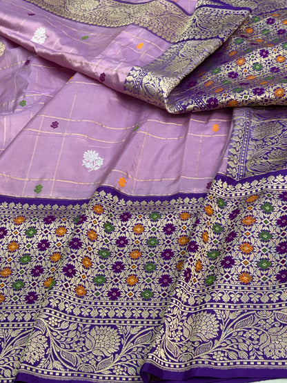 Levender kadhiyal Banarasi  Katan silk with purple border