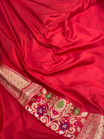 Green Banarasi Kadhiyal Katan Silk Saree with Red Border
