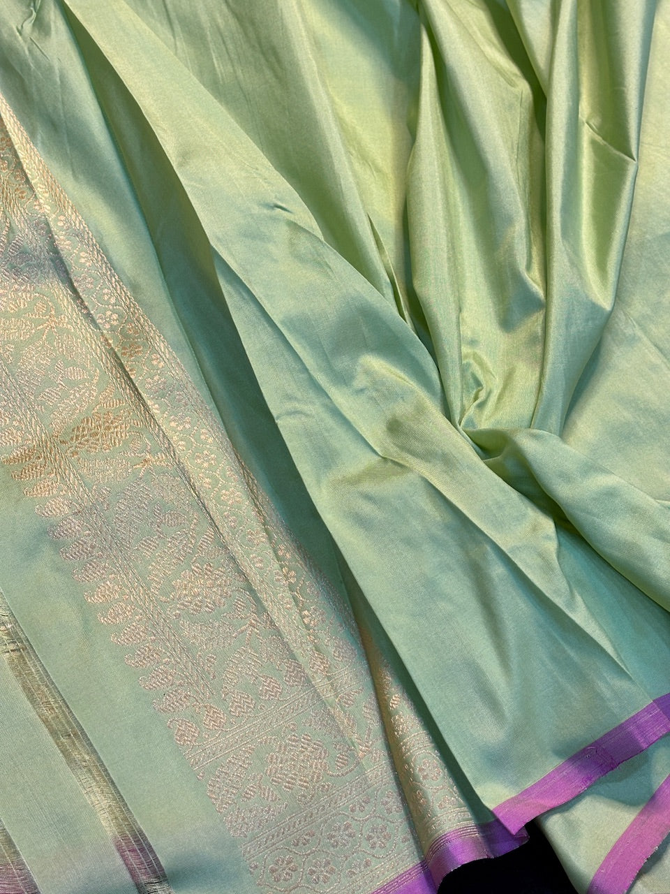 Pista Green Pure Banarasi  Handloom Brocade Silk Saree