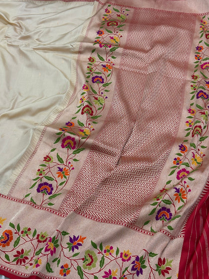 Ivory Pure Banarasi Ektara  Silk Handwoven Saree