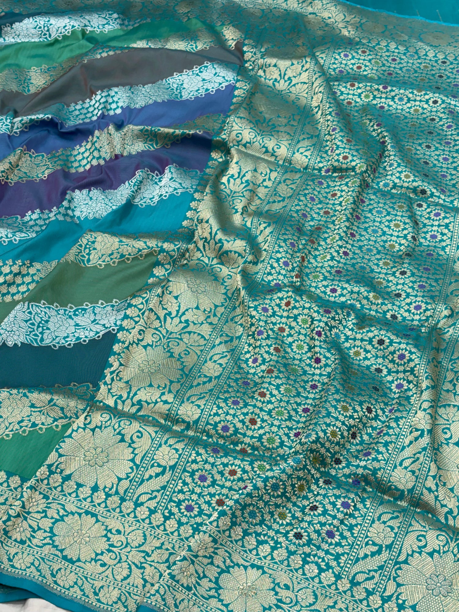 Emerald Teal Banarasi Pure Katan Silk Rangkaat Handwoven Saree