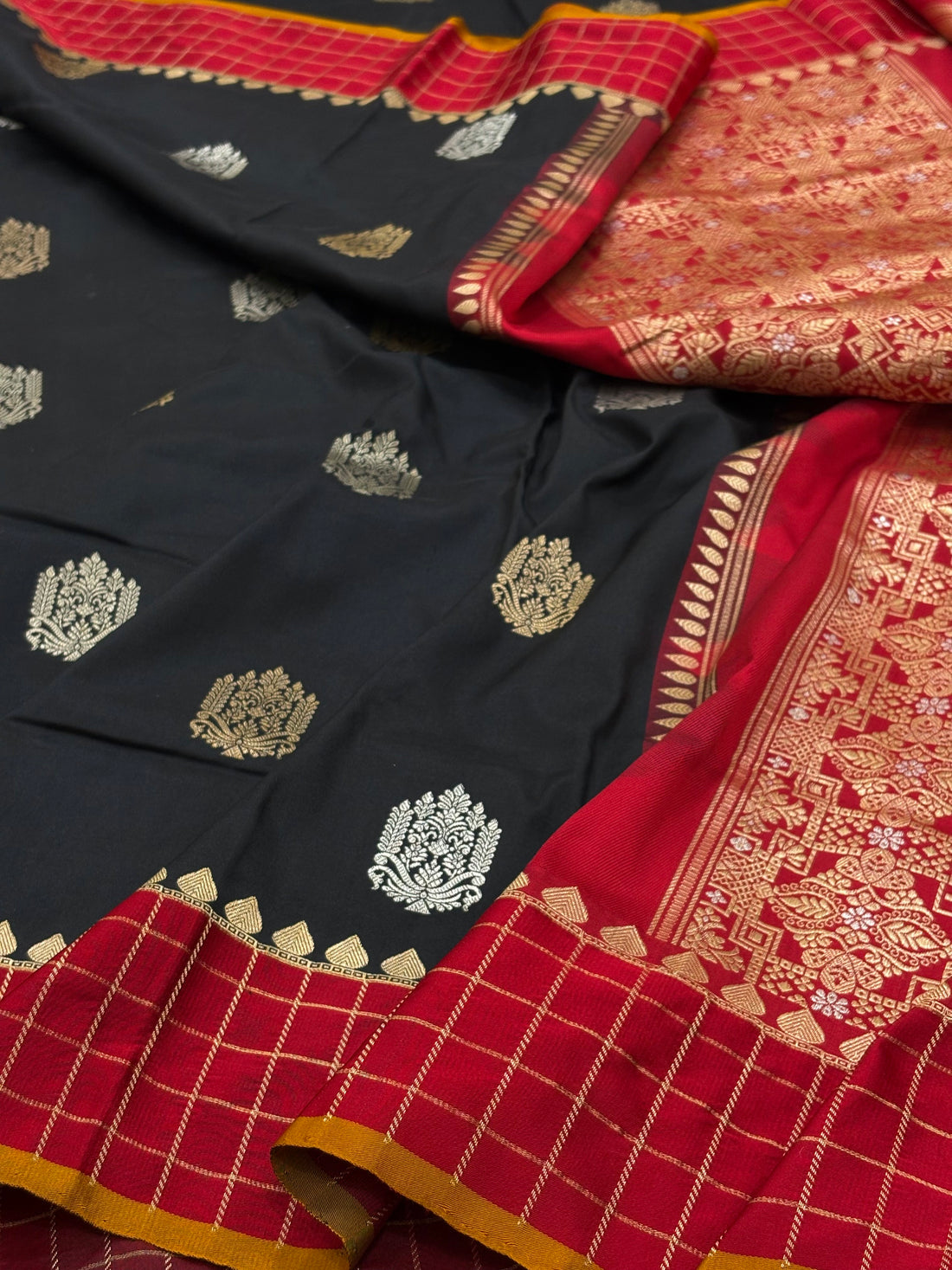 Black Banarasi Pure Katan Silk Handwoven Saree