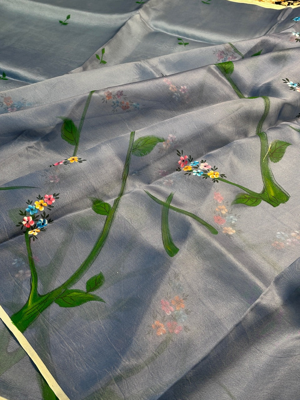 Elegant Grey Pure Sheer Organza Handprinted Saree