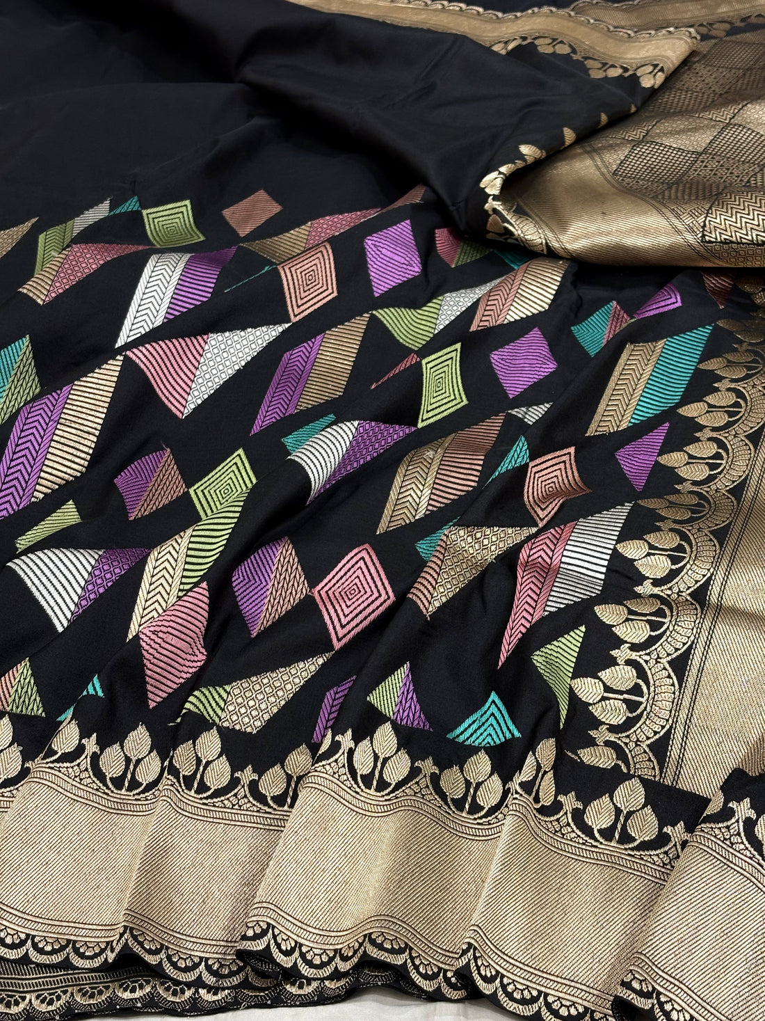 Black Banarasi Pure Katan Silk Handwoven Saree