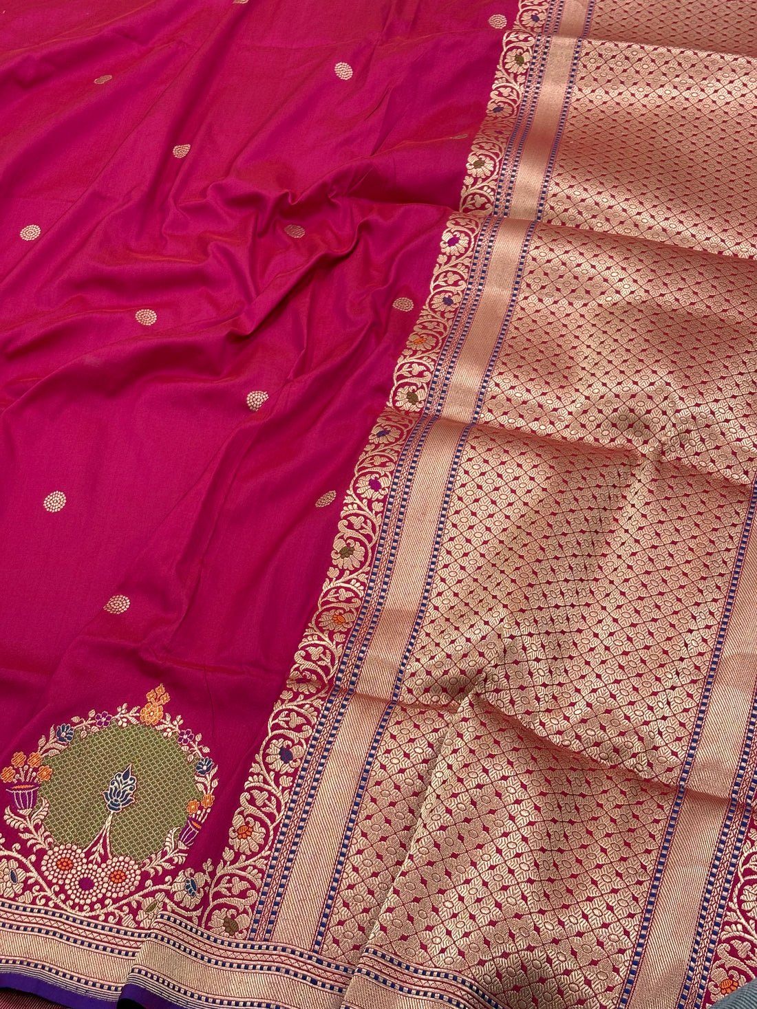 Apple Red Banarasi Pure Katan Silk Handwoven Saree