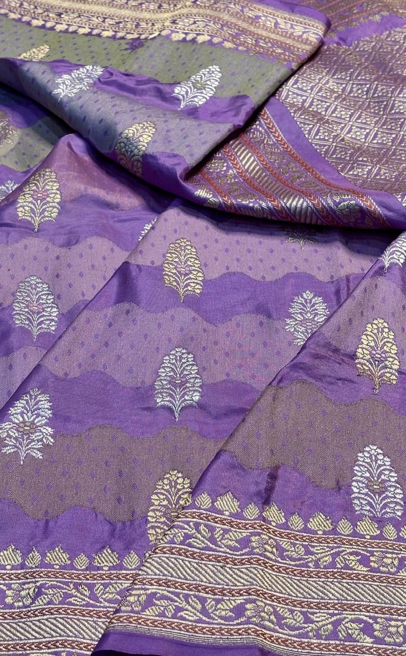 Lavender Pure Banarasi Rangkaat Katan Silk Saree