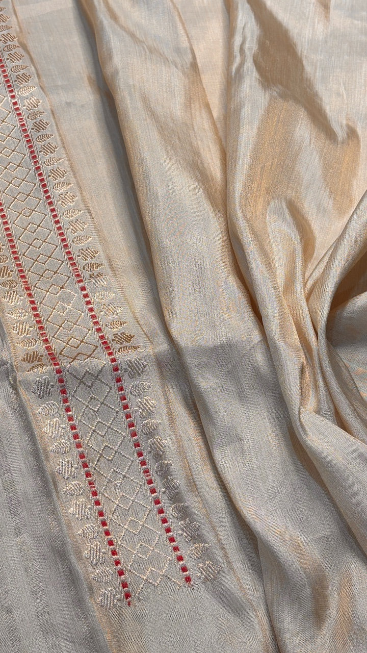 Ivory Tissue Banarasi Silk Handwoven Saree